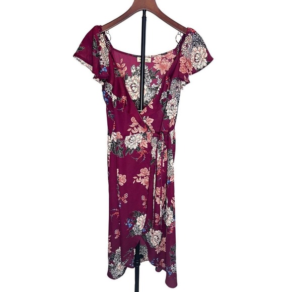 Monteau Dresses & Skirts - Monteau Los Angeles Womens Large Burgundy Floral Flutter Sleeve Wrap Dress 59163